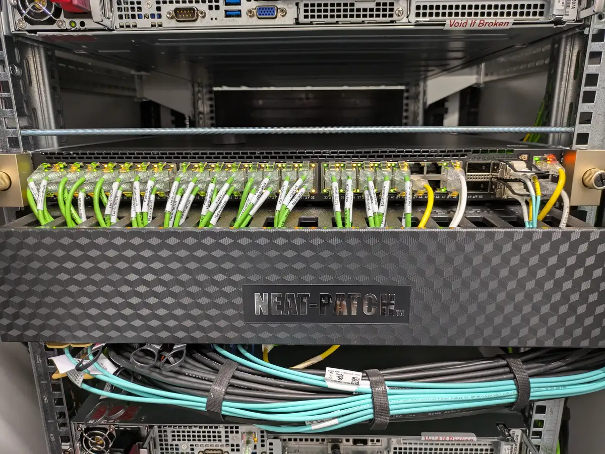 Network equipment with fibre patching